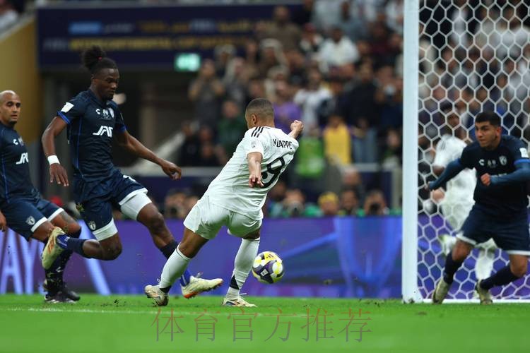 TA：帕斯希望重返皇马 而皇马认为现在为时过早